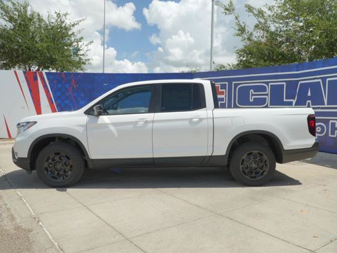 New 2026 Honda Ridgeline TrailSport image 10