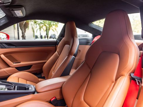 Certified 2026 Porsche 911 Carrera GTS RWD image 5