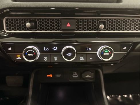 Used 2024 Honda Civic EX-L image 27