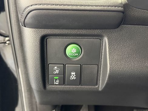 Used 2019 Honda HR-V EX image 15