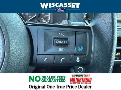 Used 2023 Nissan Rogue SV image 16
