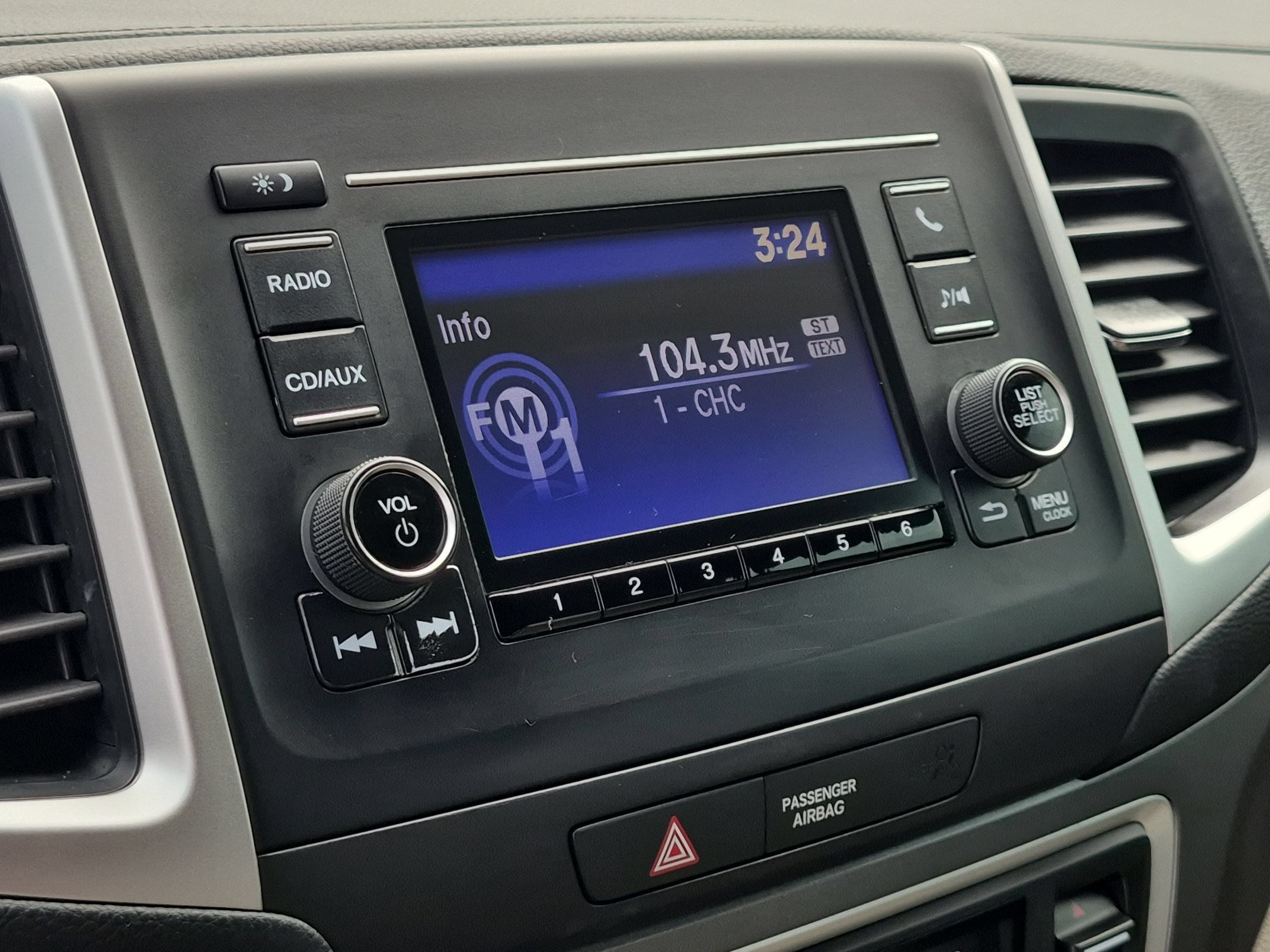 Used 2016 Honda Pilot LX image 18