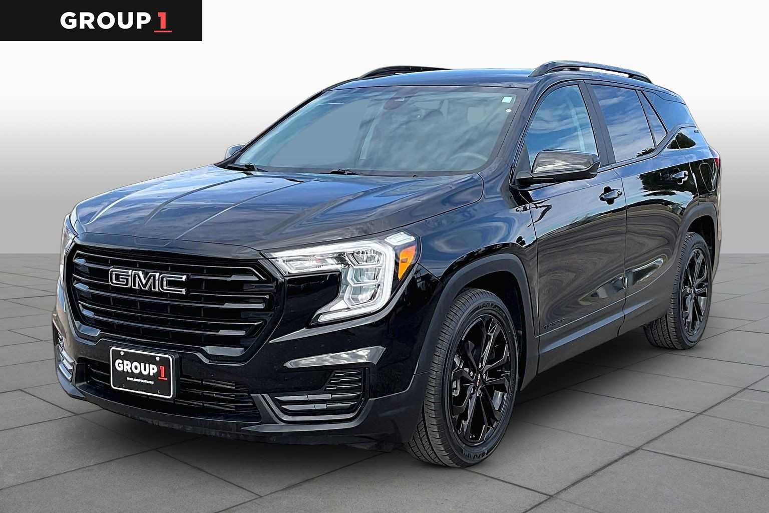 Used 2022 GMC Terrain SLE w/ Driver Convenience Package FWD image 1