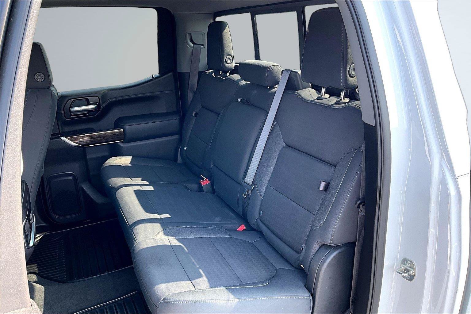 Used 2020 GMC Sierra 1500 Elevation w/ Elevation Value Package AWD/4WD image 27
