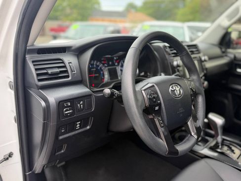 Used 2019 Toyota 4Runner TRD Pro AWD/4WD image 67