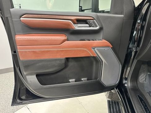 Used 2026 GMC Sierra 2500 Denali Ultimate AWD/4WD image 12