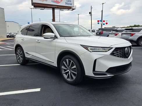 Used 2025 Acura MDX FWD w/ Technology Package image 19
