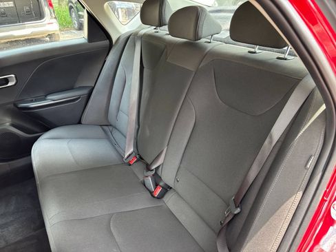 Used 2026 Kia K4 FWD image 36
