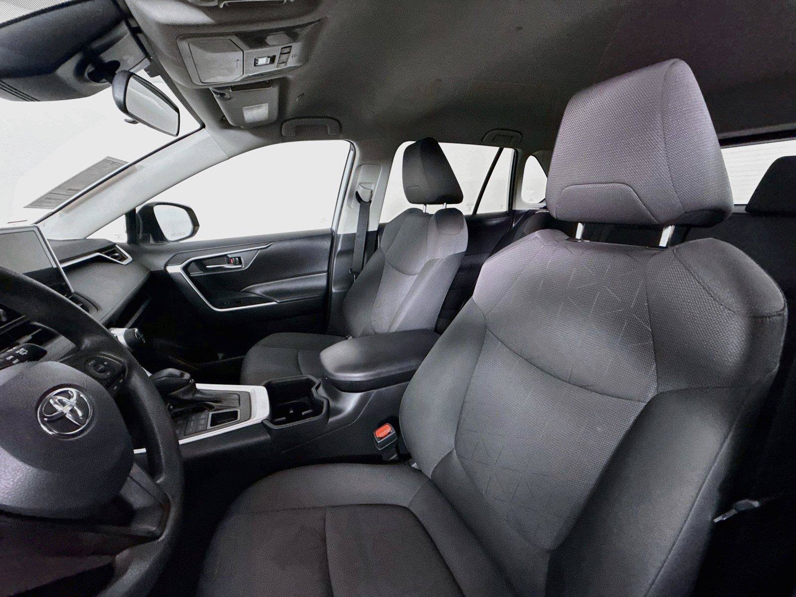 Certified 2024 Toyota RAV4 XLE AWD/4WD image 3