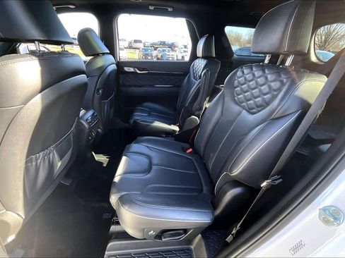 Used 2021 Hyundai Palisade Calligraphy w/ Cargo Package image 18