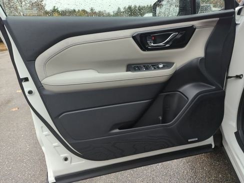 New 2025 Subaru Forester Limited image 10