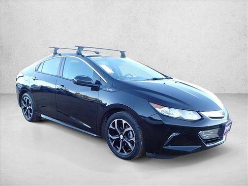 Used 2018 Chevrolet Volt LT w/ LPO, Blackout Package image 6