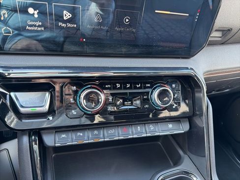 Used 2023 GMC Sierra 1500 AT4 image 29