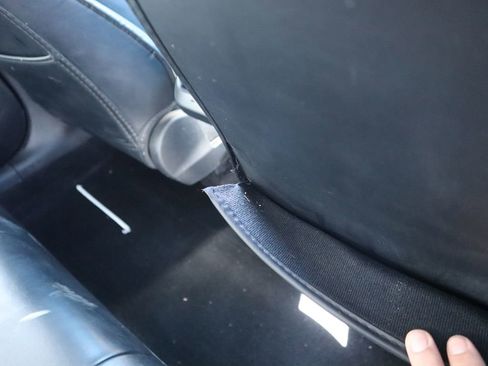 Used 2022 Tesla Model Y Performance image 22