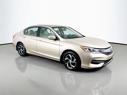 Used 2017 Honda Accord LX image 3