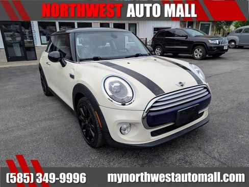 Used 2015 MINI Cooper 2-Door Hardtop image 1