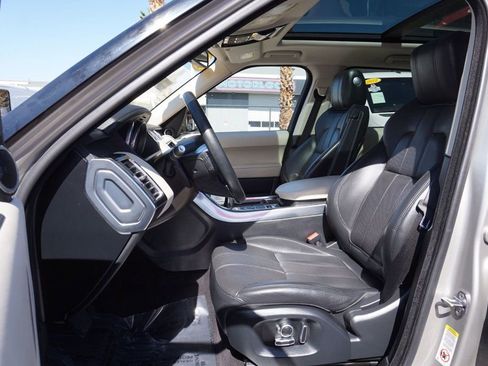 Used 2016 Land Rover Range Rover Sport HSE AWD/4WD image 18