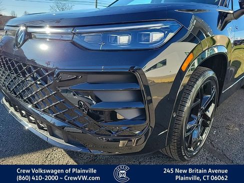 New 2026 Volkswagen Tiguan SE R-Line image 24