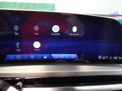 New 2026 Cadillac Lyriq Luxury image 20