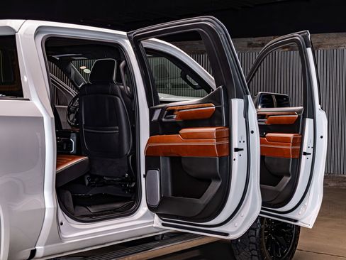 Used 2022 GMC Sierra 1500 Denali Ultimate image 30