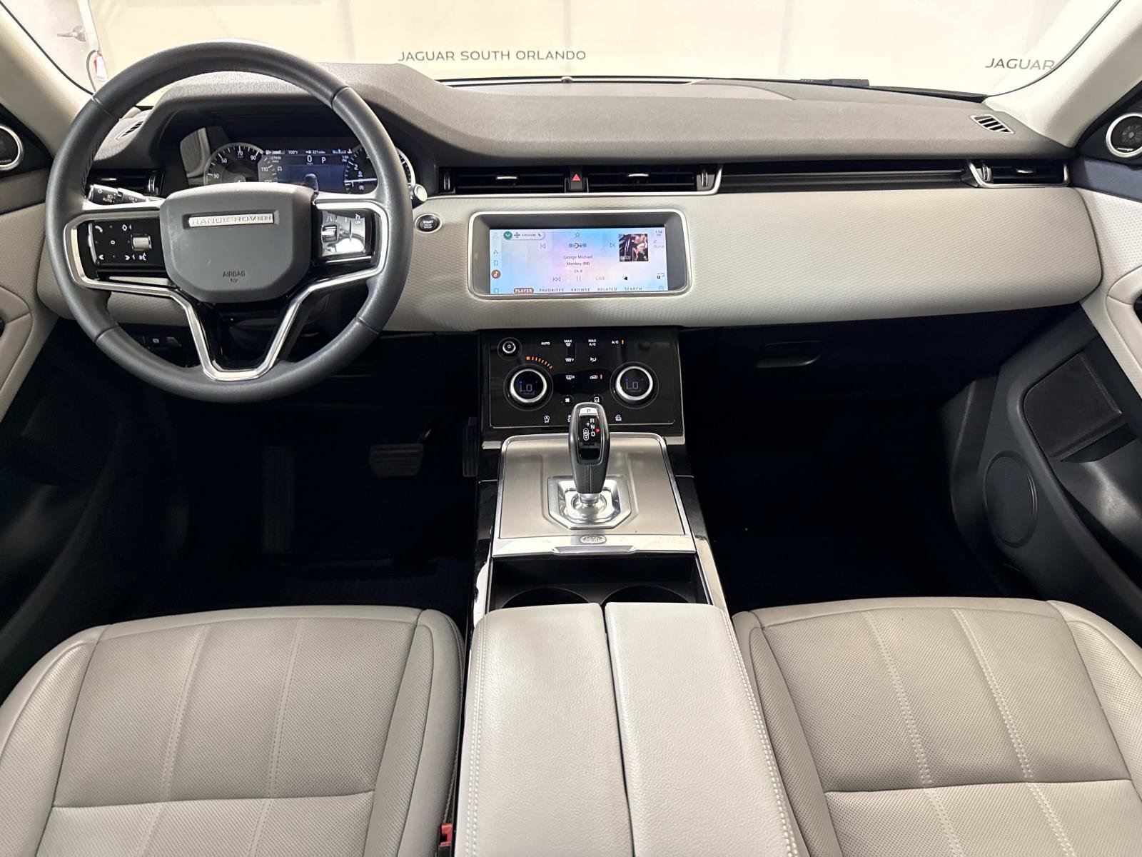 Used 2023 Land Rover Range Rover Evoque S AWD/4WD image 16