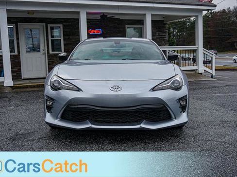 Used 2018 Toyota 86 image 11