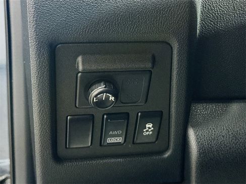 Used 2015 Nissan Rogue S w/ Convenience Package image 11