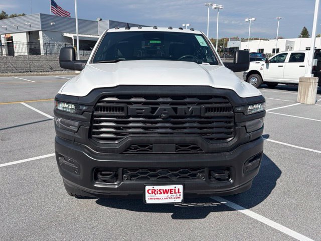New 2026 RAM 3500 Tradesman w/ Commercial Features Package AWD/4WD image 31