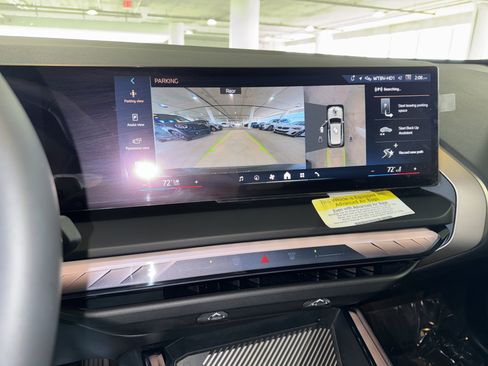 Certified 2025 BMW X3 xDrive30i w/ Premium Package image 29