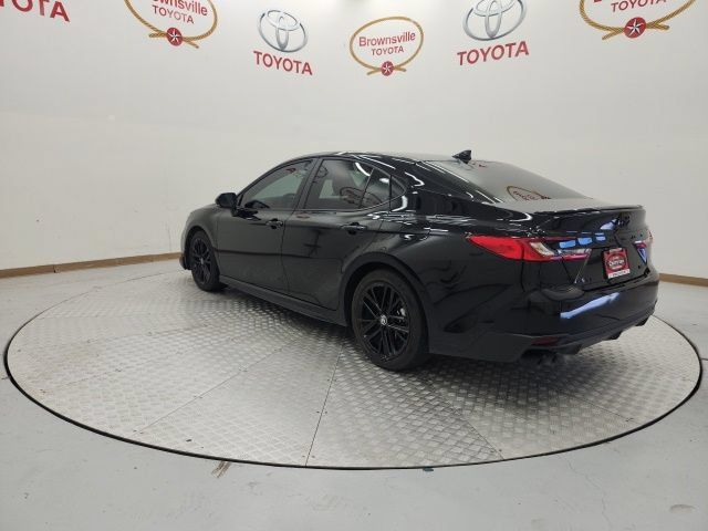 Used 2025 Toyota Camry SE w/ Convenience Package FWD image 6