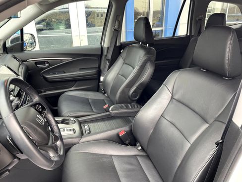 Certified 2022 Honda Pilot Special Edition image 11