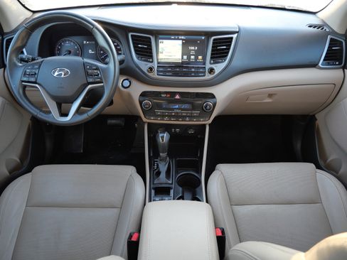 Used 2017 Hyundai Tucson Limited w/ Limited Ultimate Package 03 image 10