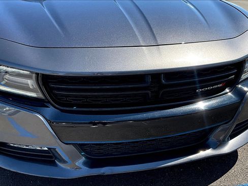 Used 2017 Dodge Charger R/T image 27