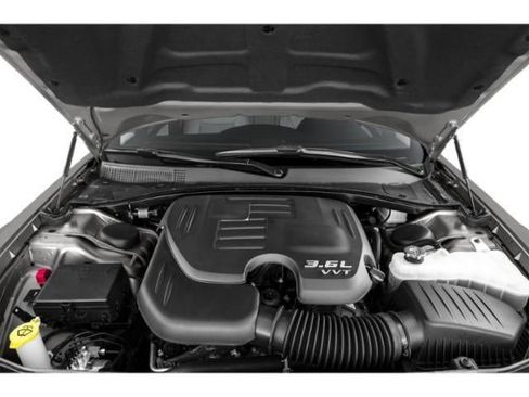 Used 2022 Chrysler 300 Touring w/ Sport Appearance Package image 12