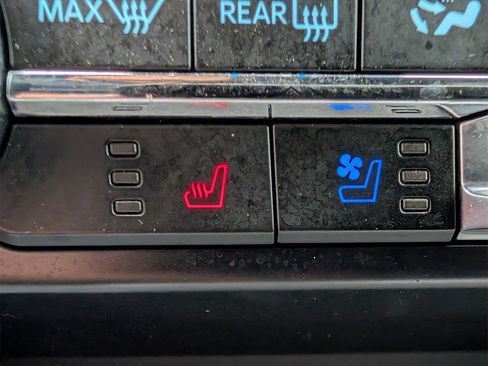 Used 2023 Ford F150 Platinum w/ Equipment Group 701A High image 19