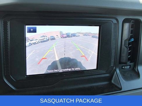 Used 2022 Ford Bronco Black Diamond w/ Sasquatch Package AWD/4WD image 11