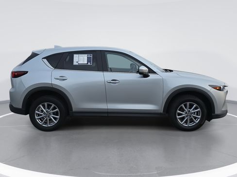 Used 2023 MAZDA CX-5 AWD 2.5 S w/ Preferred Package image 2