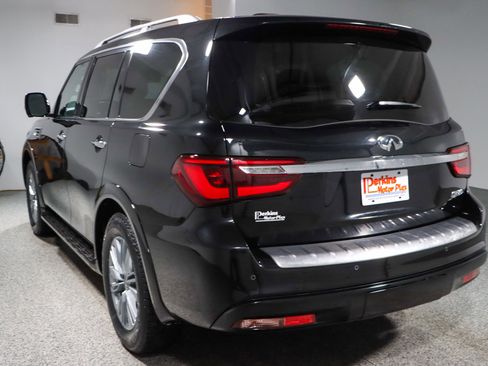 Used 2023 INFINITI QX80 Luxe w/ Cargo Package image 9