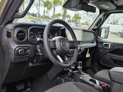 New 2026 Jeep Gladiator Mojave AWD/4WD image 11