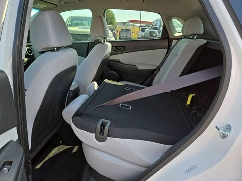 Used 2023 Hyundai Kona SEL FWD image 29