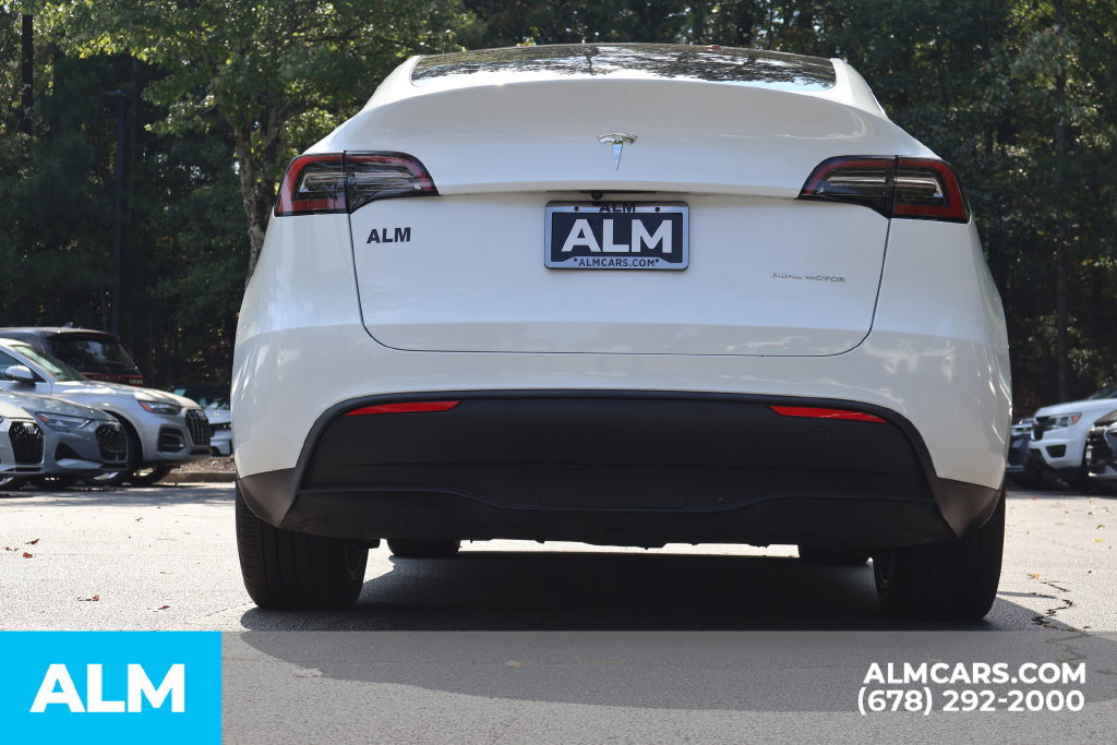 Used 2023 Tesla Model Y Long Range AWD/4WD image 5