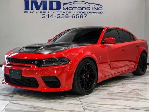 Used 2022 Dodge Charger SRT Hellcat w/ Carbon/Suede Interior Package RWD image 2