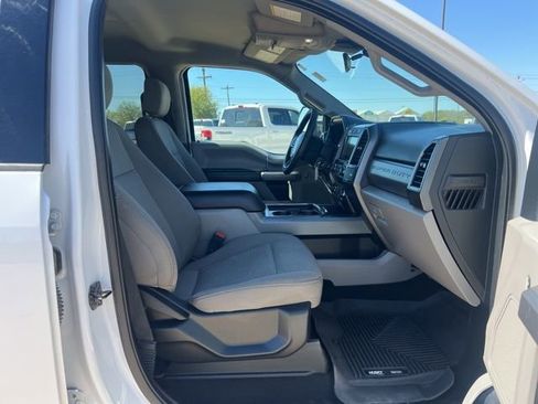 Used 2020 Ford F250 XLT w/ XLT Premium Package image 34