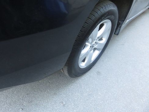 Used 2018 Toyota Sienna LE FWD image 37