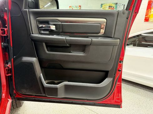 Used 2018 RAM 1500 Sport w/ Sport Premium Group AWD/4WD image 16