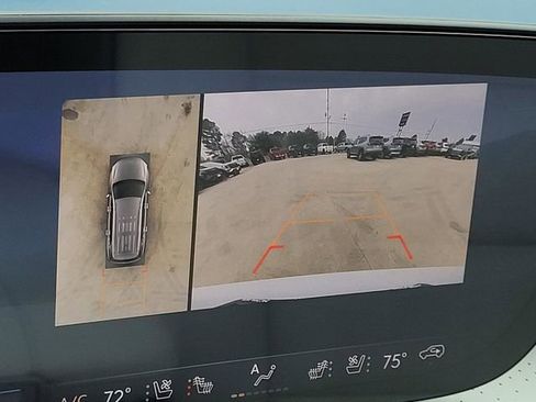New 2026 Buick Enclave Avenir w/ Super Cruise Package FWD image 14