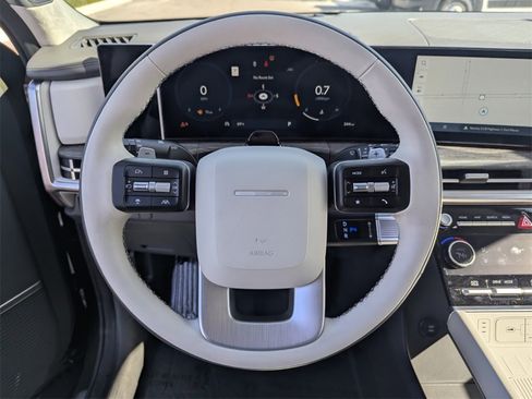 Used 2025 Hyundai Santa Fe Calligraphy image 29