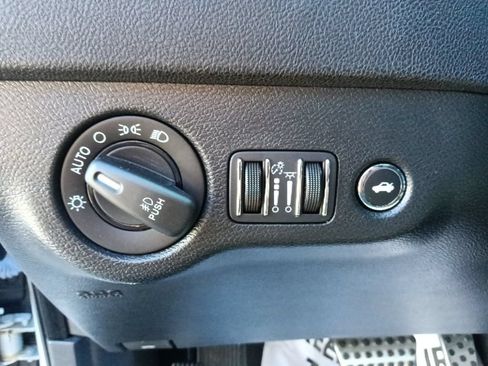 Used 2023 Dodge Charger Scat Pack RWD image 17