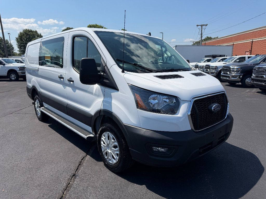 Used 2025 Ford Transit 250 Low Roof w/ Exterior Upgrade Package RWD image 2