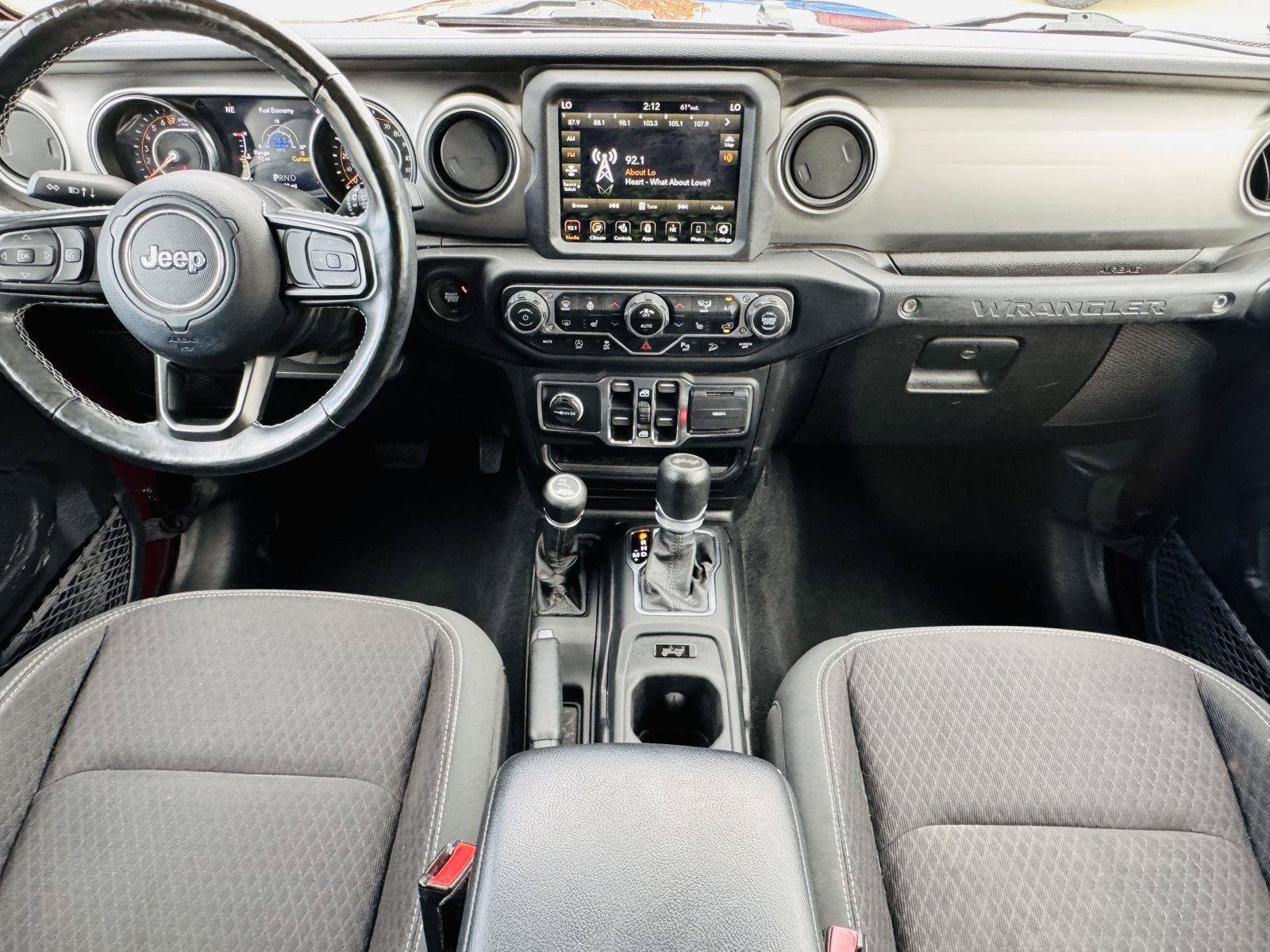 Used 2021 Jeep Wrangler Unlimited Sport AWD/4WD image 23